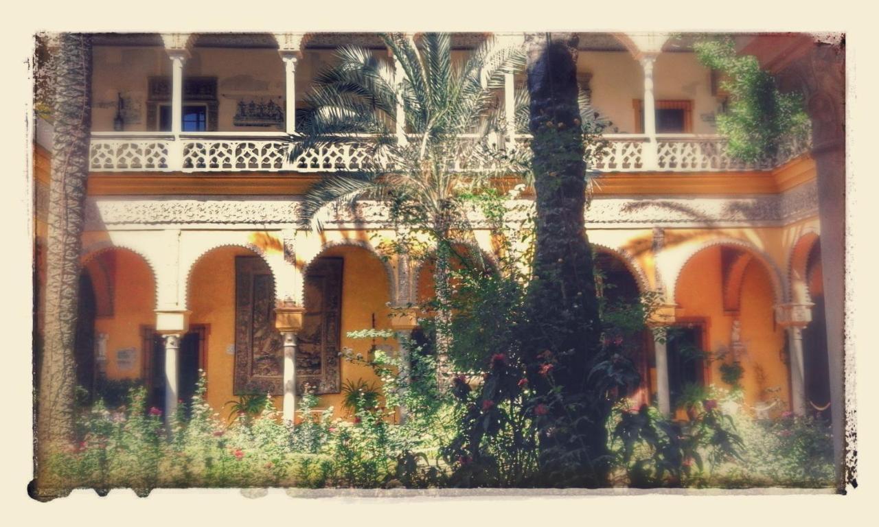 Hispalis Santa Angela Seville Exterior photo